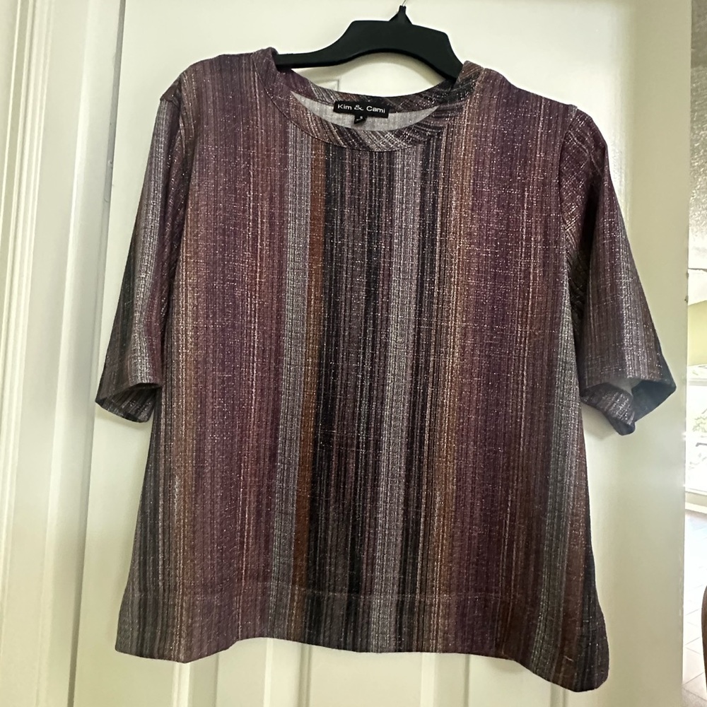 Kim & Cami Women's Metallic Striped Top